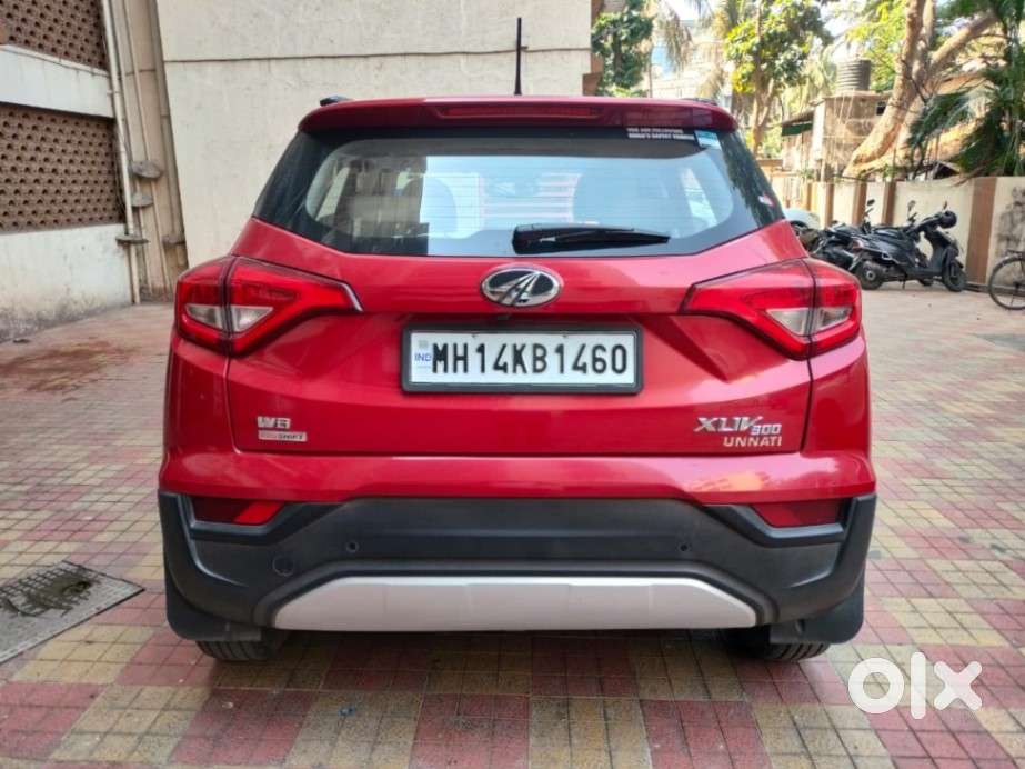 Mahindra Xuv300 1.2 W8 (o) Amt Petrol, 2022, Petrol