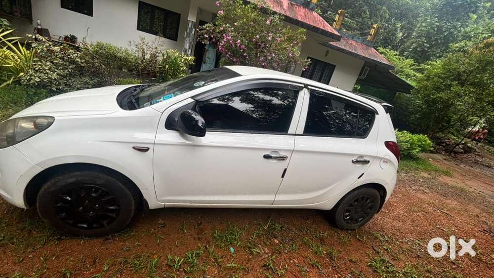 Hyundai Petrol 2010 Year