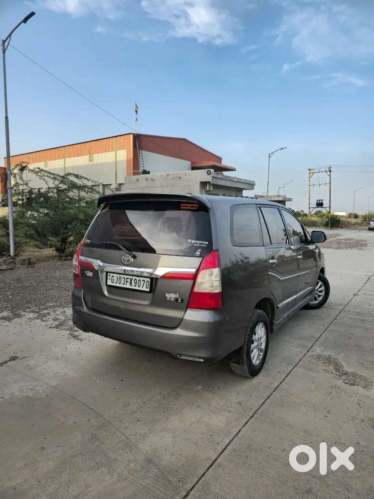 Toyota Innova Diesel 2013 Z Model