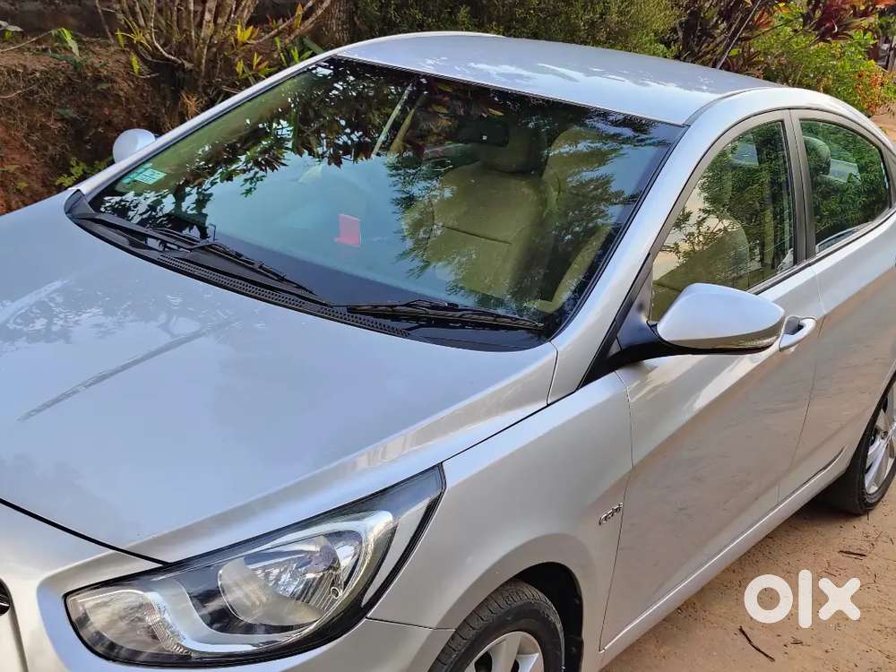 Hyundai Fluidic Verna 2012 Electric 96800 Km Driven