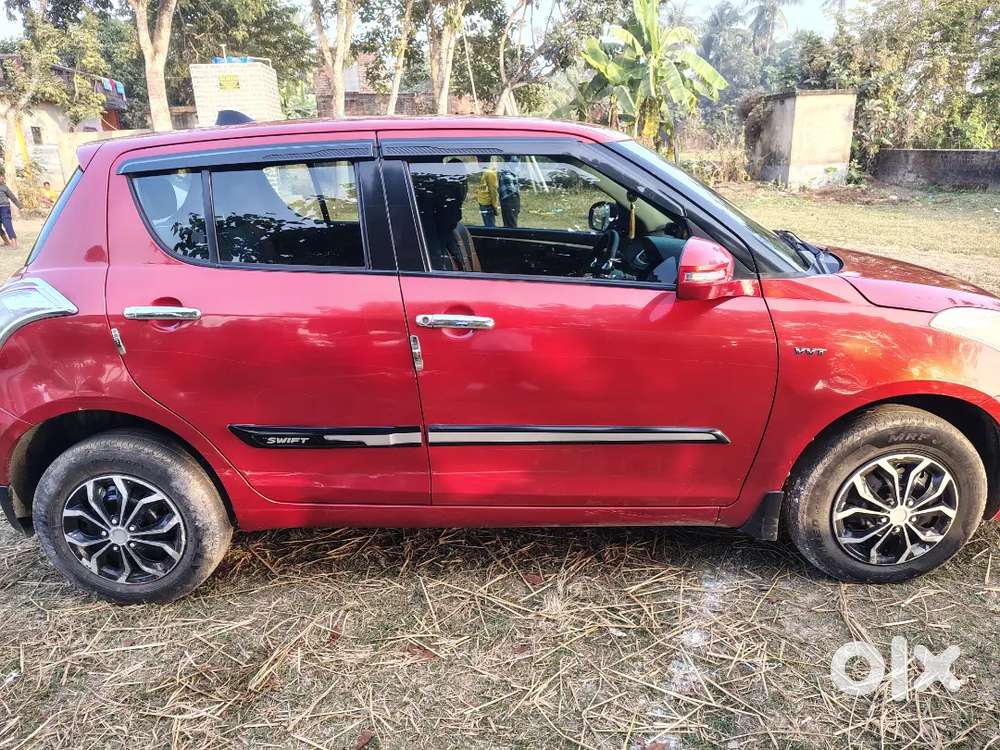 Maruti Suzuki New-gen Swift 2013 Petrol Good Condition
