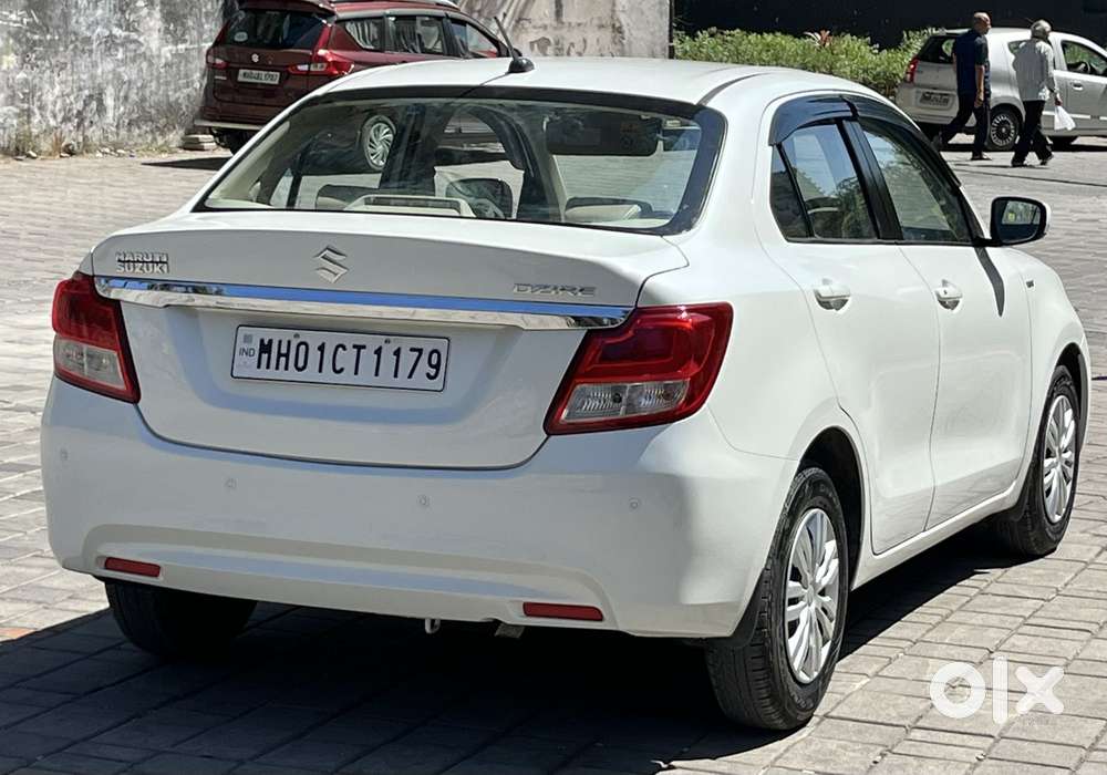 Maruti Suzuki Dzire 1.2 Vxi Amt, 2017, Petrol