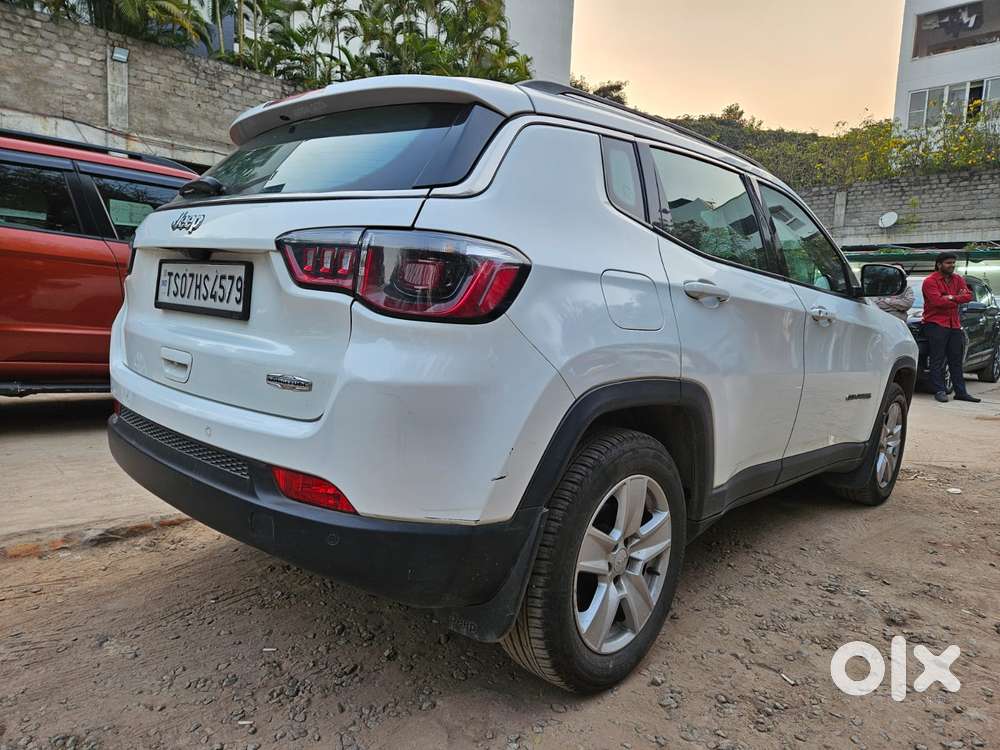 Jeep Compass 2.0 Longitude Option, 2021, Diesel