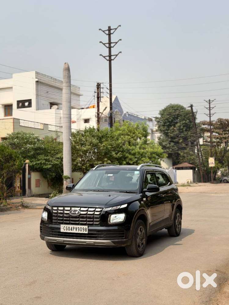 Hyundai Venue S 1.2 Petrol, 2024, Petrol