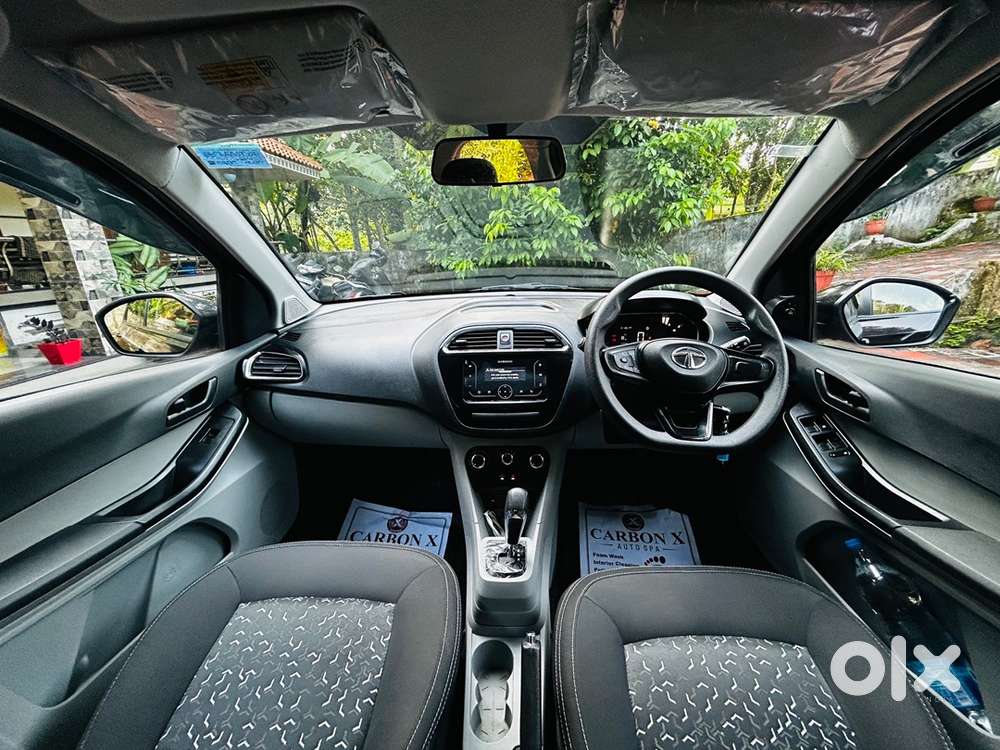 Tata Tiago Petrol 2023