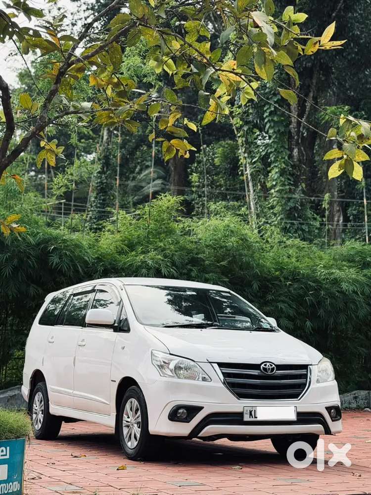 2015 Toyota Innova  G4 Company Service