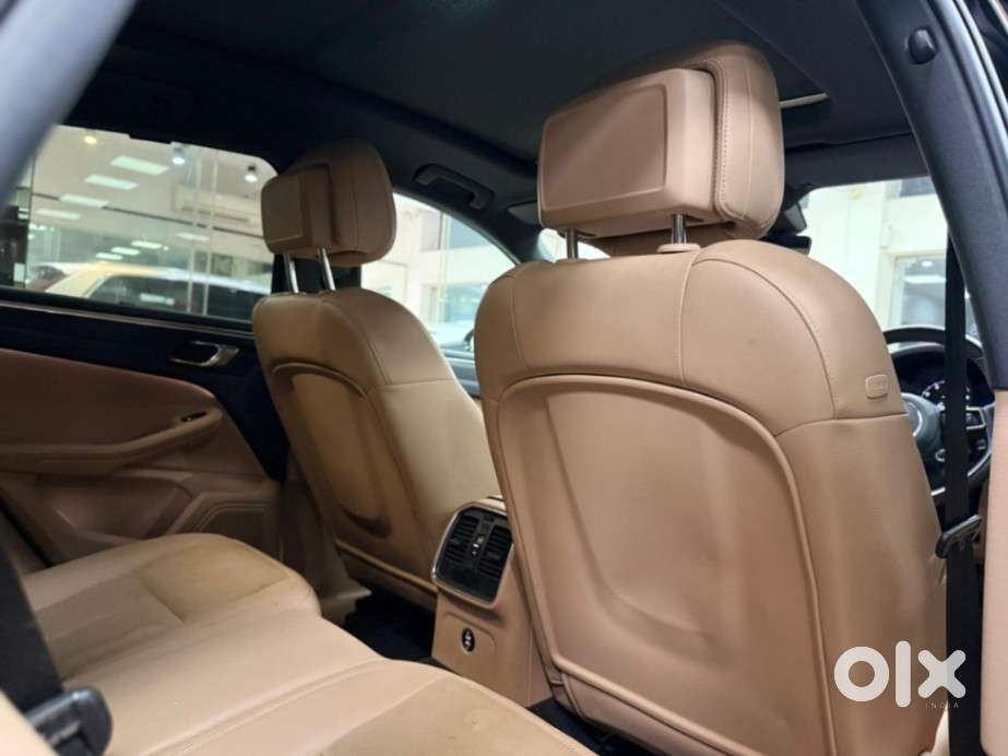 Porsche Macan Base, 2024, Petrol