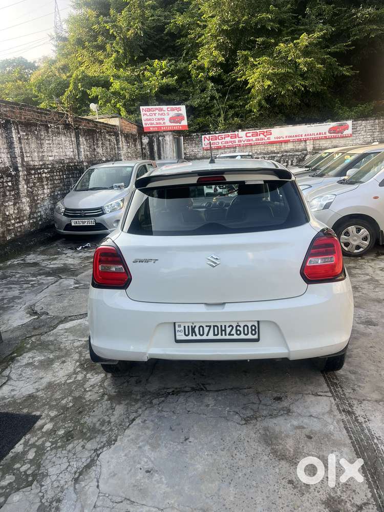 Maruti Suzuki Swift Vxi 1.2 Abs Bs-iv, 2018, Petrol