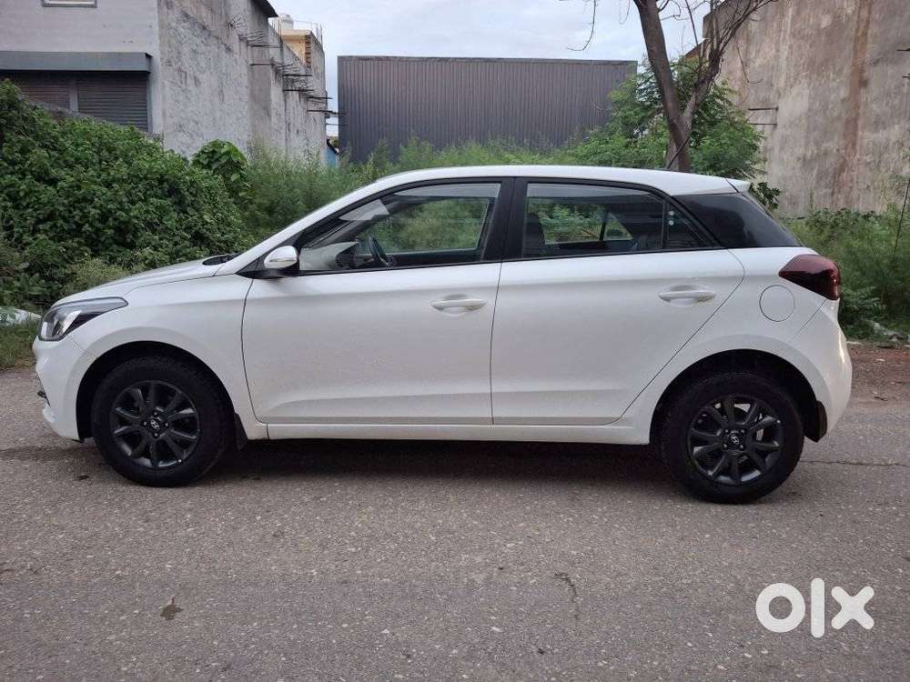 Hyundai Elite I20 [ ] 1.4 Sportz Crdi, 2019, Diesel