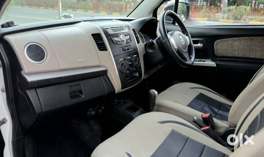 Maruti Suzuki Wagon R 1.0 Vxi Plus Amt, 2015, Petrol