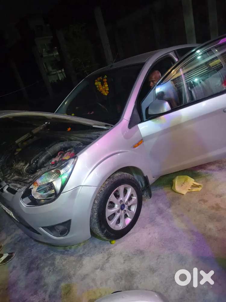 Ford Figo 1.2 Trend 2015 Petrol