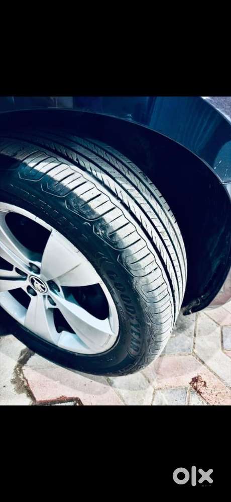 Skoda Superb Style 2.0 Tdi At, 2016, Petrol