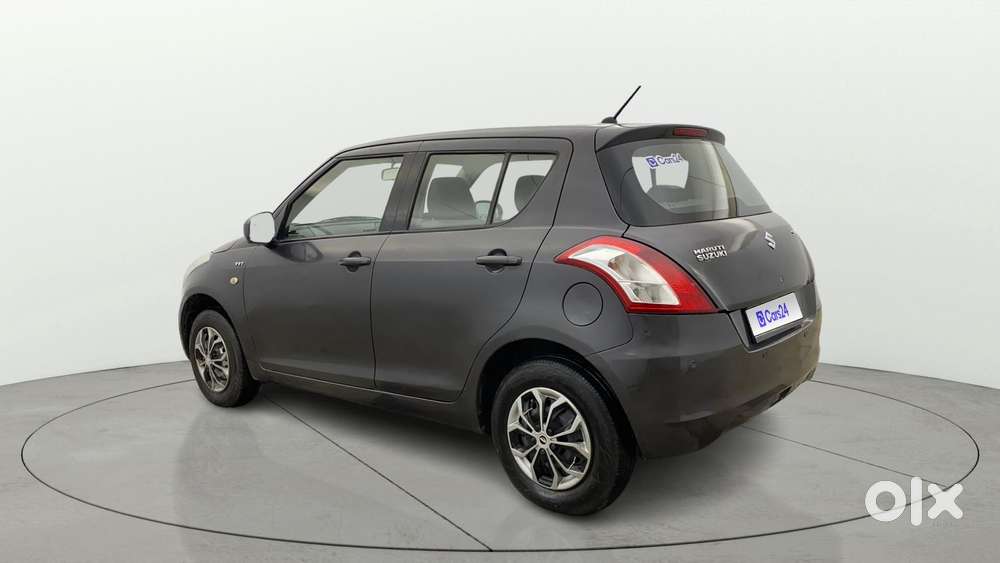Maruti Suzuki Swift 1.2 Lxi (o), 2017, Cng & Hybrids