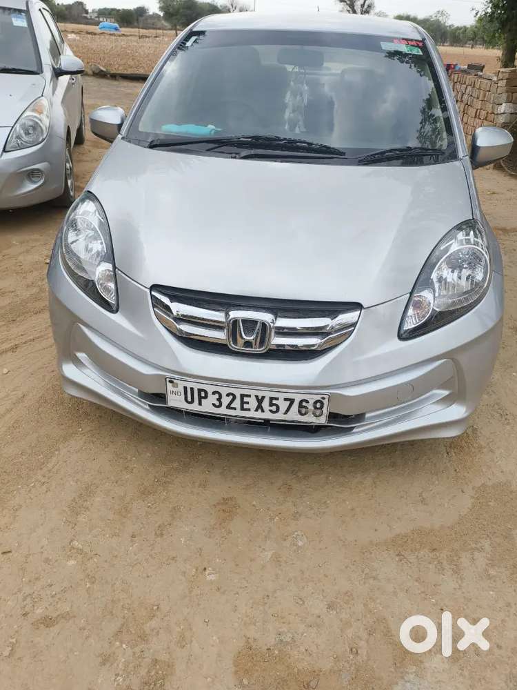 Honda Amaze 2013 Diesel 72000 Km Driven A One Condition