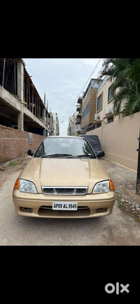 Maruti Suzuki Esteem 2001