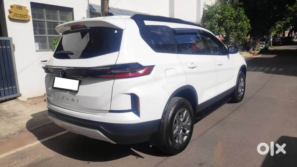 Tata Safari Pure Plus S, 2025, Diesel
