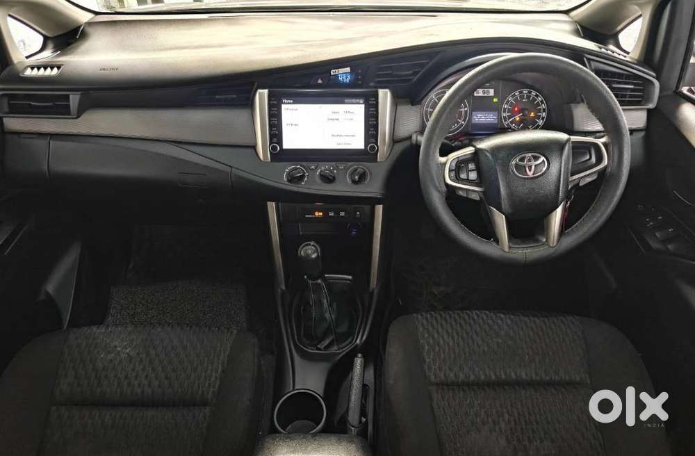 Toyota Innova Crysta 2.4 G Mt 8s, 2022, Diesel