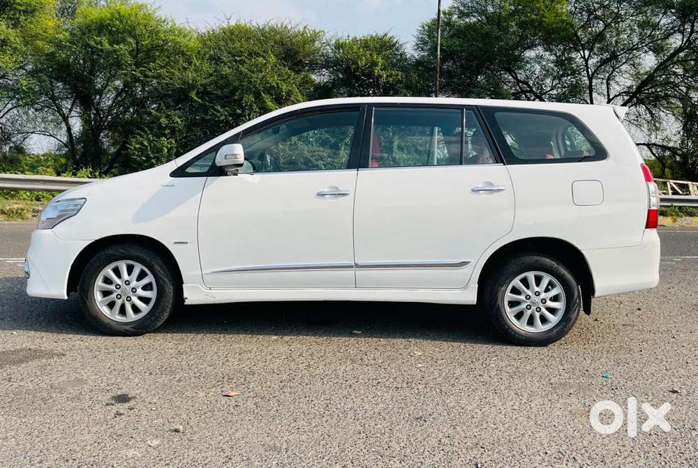 Toyota Innova 2.5 V 7 Str, 2013, Diesel