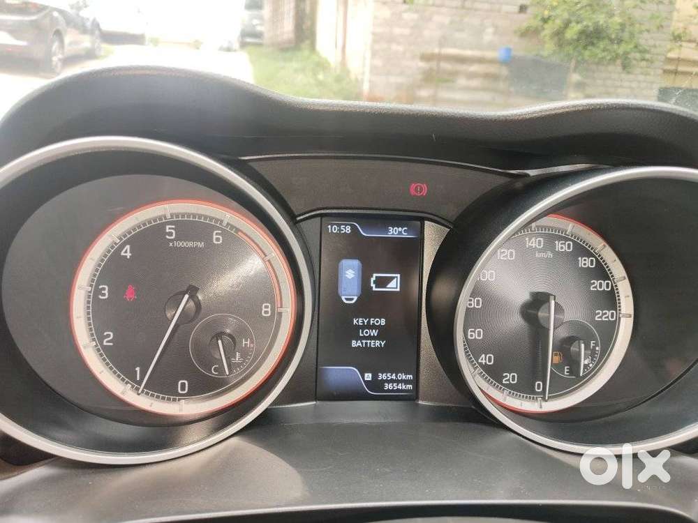 Maruti Suzuki Swift 1.3 Zxi, 2025, Petrol