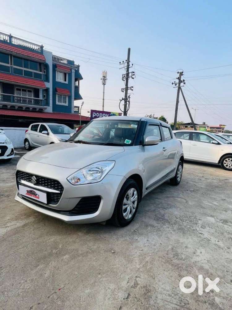 Maruti Suzuki Swift Vxi Optional, 2022, Petrol