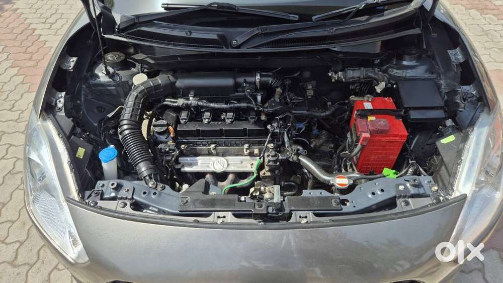 Maruti Suzuki Swift 1.2 Vxi (o), 2024, Petrol