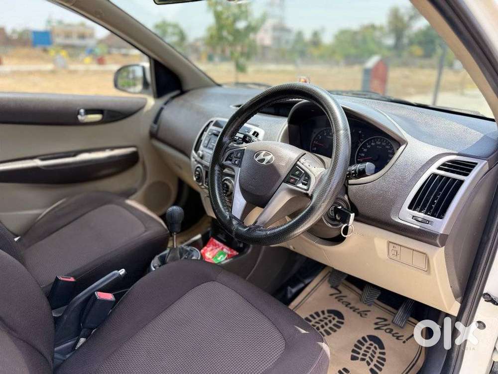 Hyundai I20 2010-2012 1.2 Sportz Option, 2012, Petrol