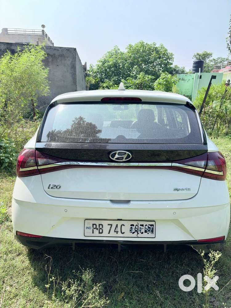 Hyundai I20 Sportz Petrol 2022