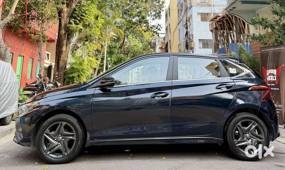 Hyundai I20 Sportz 1.2 Ivt, 2023, Petrol
