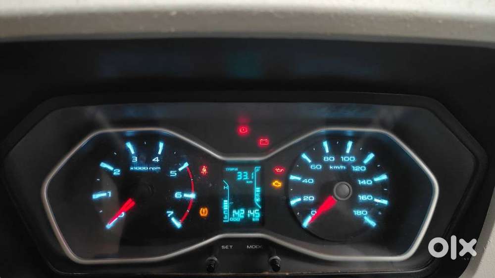 Mahindra Scorpio S10, 2016, Diesel