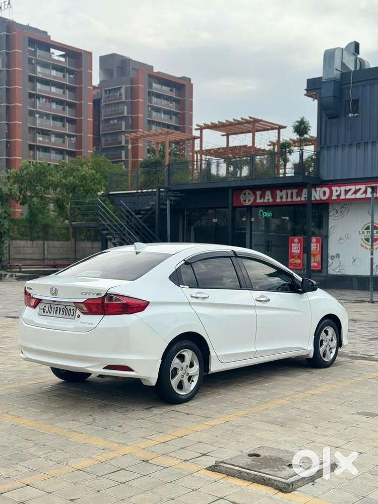 Honda City 2016 Diesel Well Maintained