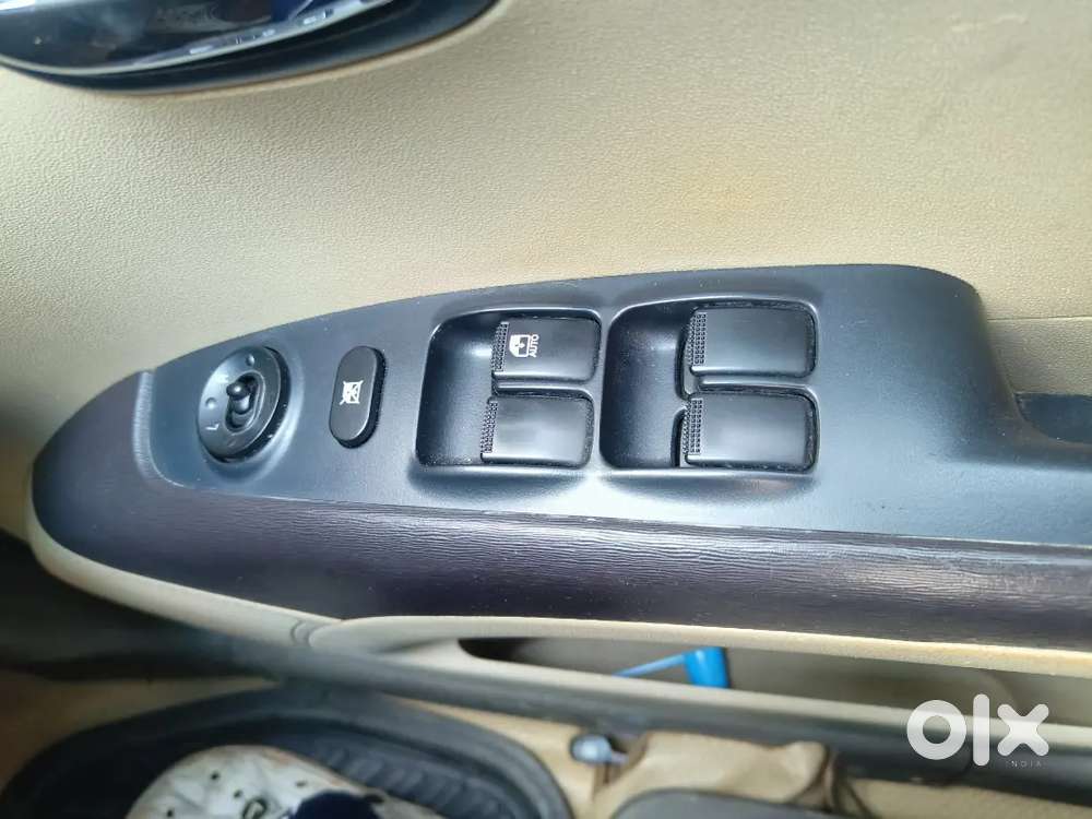 Hyundai I10 2012 Petrol 43800 Km Driven