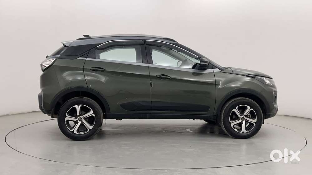 Tata Nexon 1.2 Revotron Xz Plus (s), 2023, Petrol