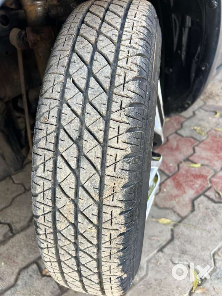 Maruti Suzuki Ritz Vxi, 2011, Petrol