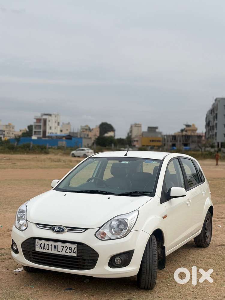 Ford Figo Duratec 1.2 Petrol Zxi 2014 Dec