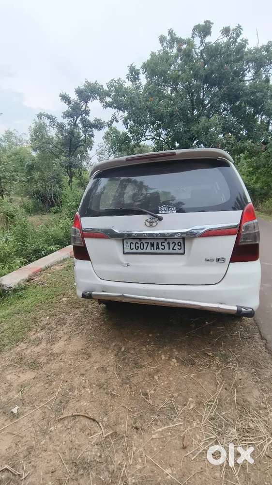 Toyota Innova 2.0 2010 Year