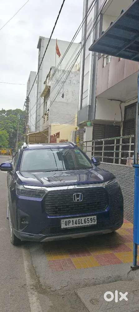 Honda Elevate 2024 Petrol Well Maintained