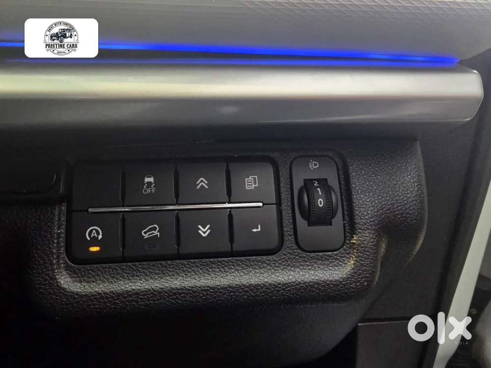 Mahindra Xuv700 2.2 Ax 5 Diesel Mt 7 Str, 2024, Diesel