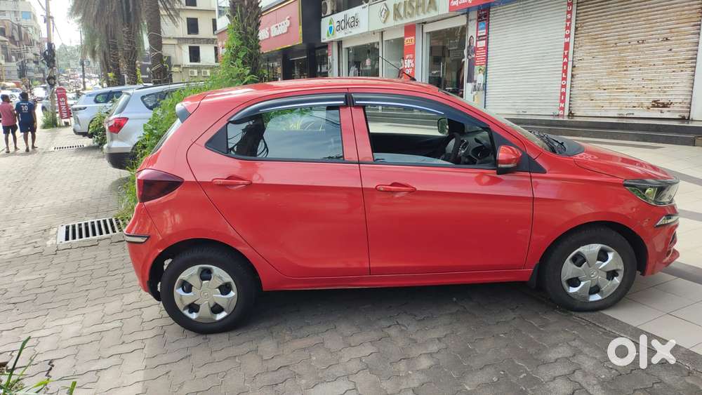 Tata Tiago Xz Plus, 2020, Petrol