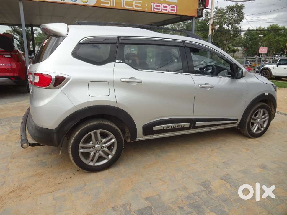 Renault Triber Rxz, 2020, Petrol