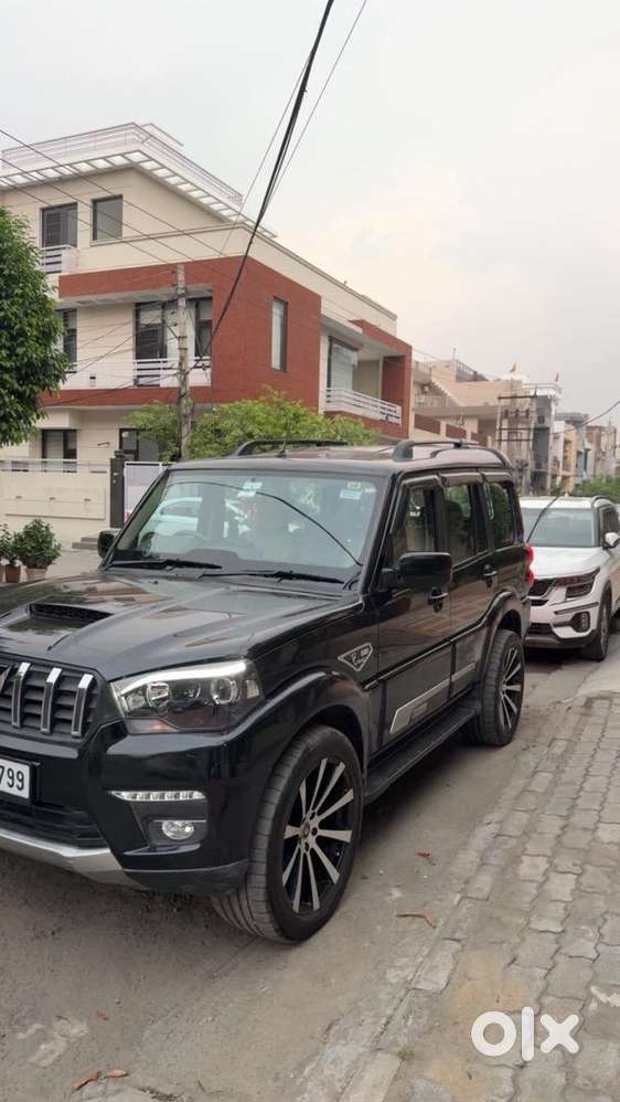 Mahindra Scorpio Classic 2024 Diesel 19000 Km Driven