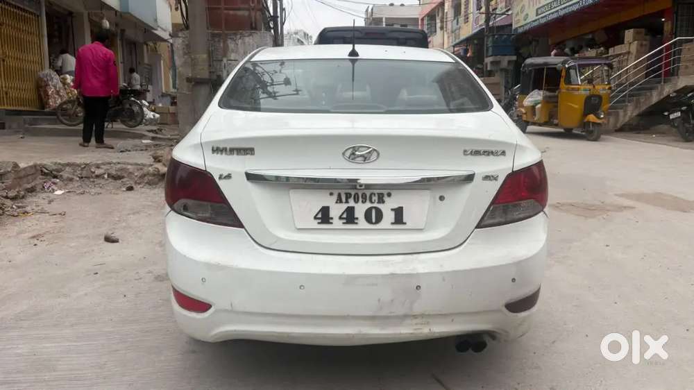 Hyundai Verna 2013 Diesel Manual