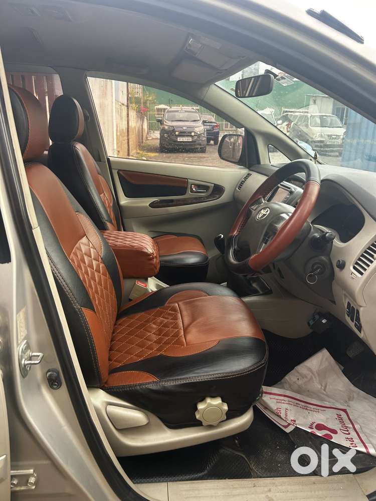 Toyota Innova 2.5 Vx 8 Str, 2013, Diesel