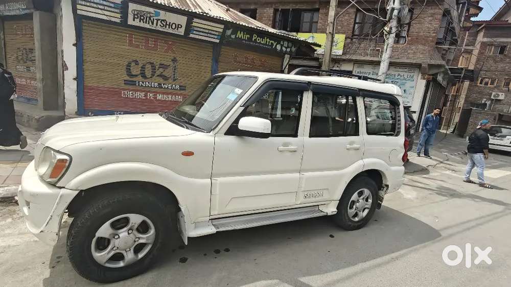 Mahindra Scorpio Classic 2013 Diesel 95000 Km Driven