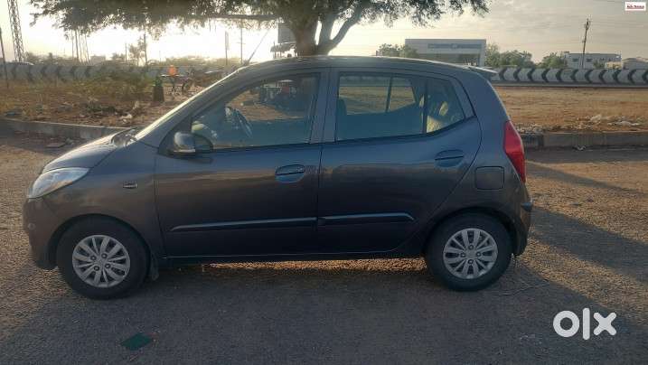 Hyundai I10 Sportz At, 2013, Petrol