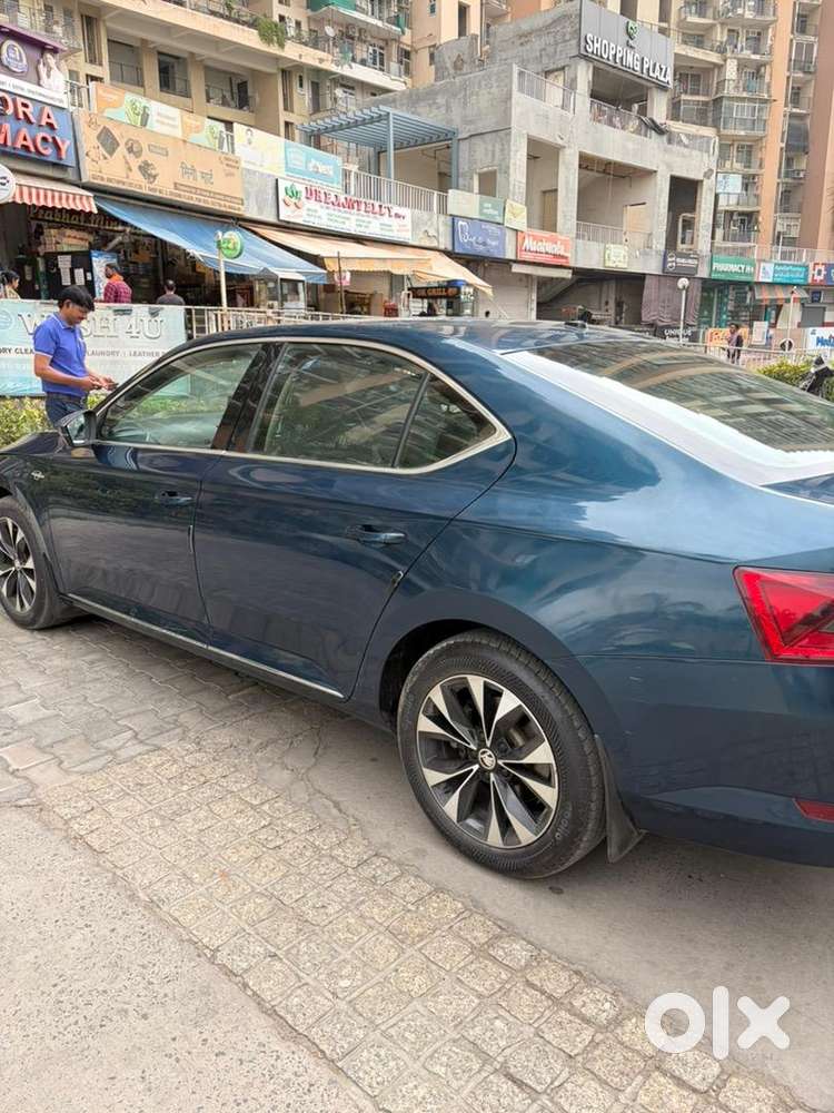 Skoda Superb Petrol 2020