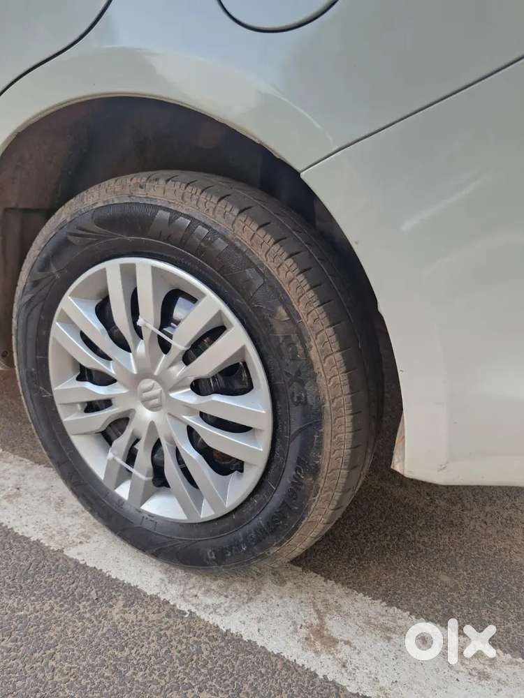 Maruti Suzuki Dzire 2017 Diesel Well Maintained