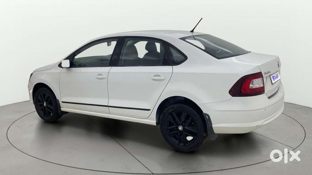 Skoda Rapid 1.0 Ambition TSI, 2020, Petrol