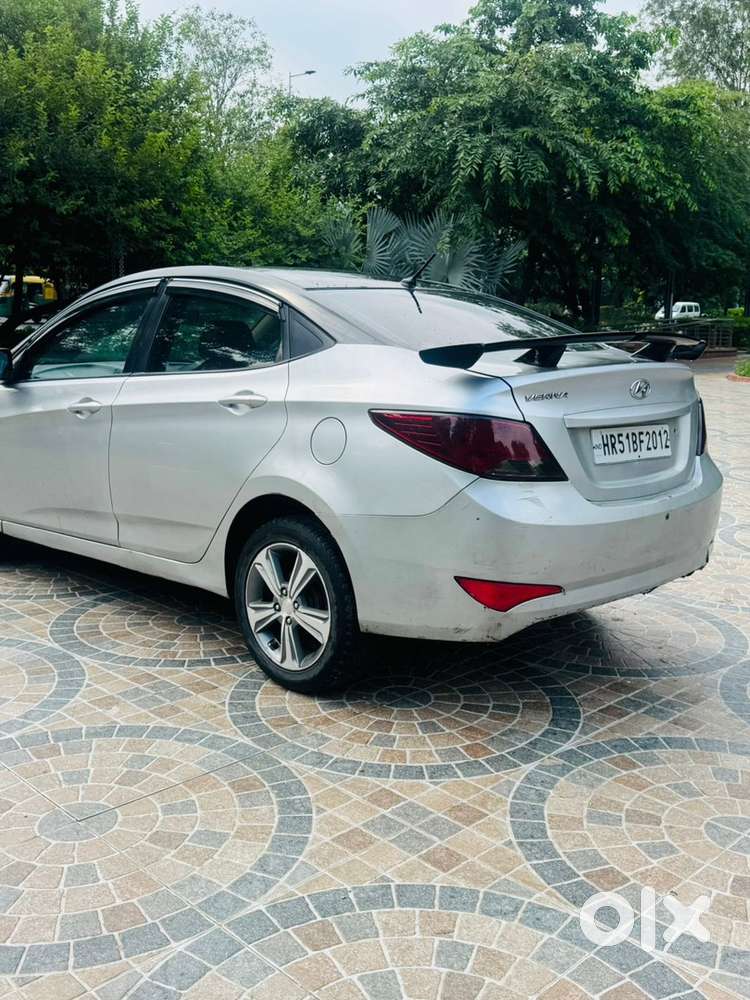 Hyundai Fluidic Verna Petrol 2015