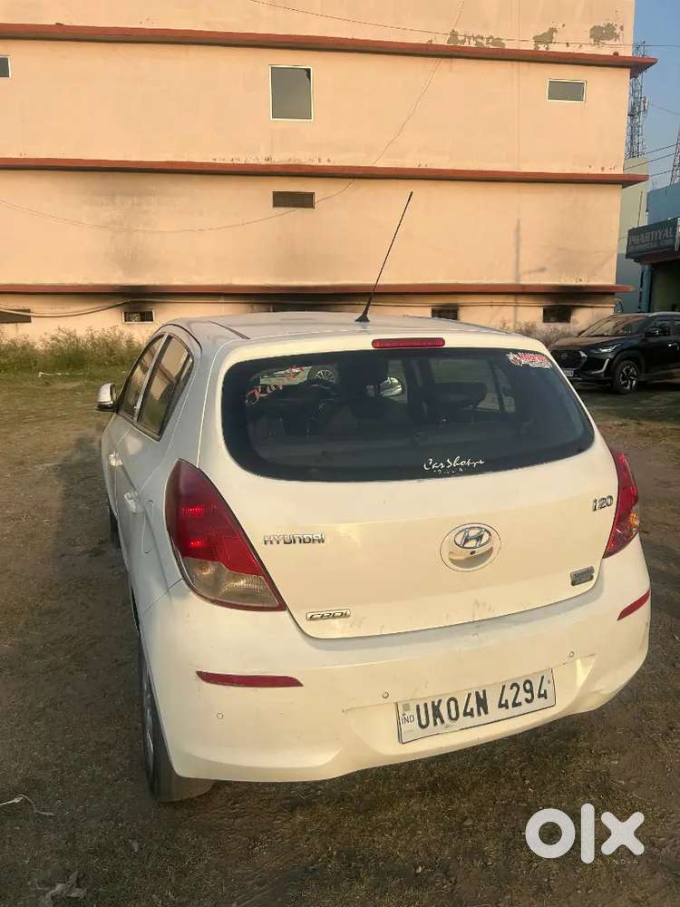 Hyundai I20 2012 Diesel 80000 Km Driven