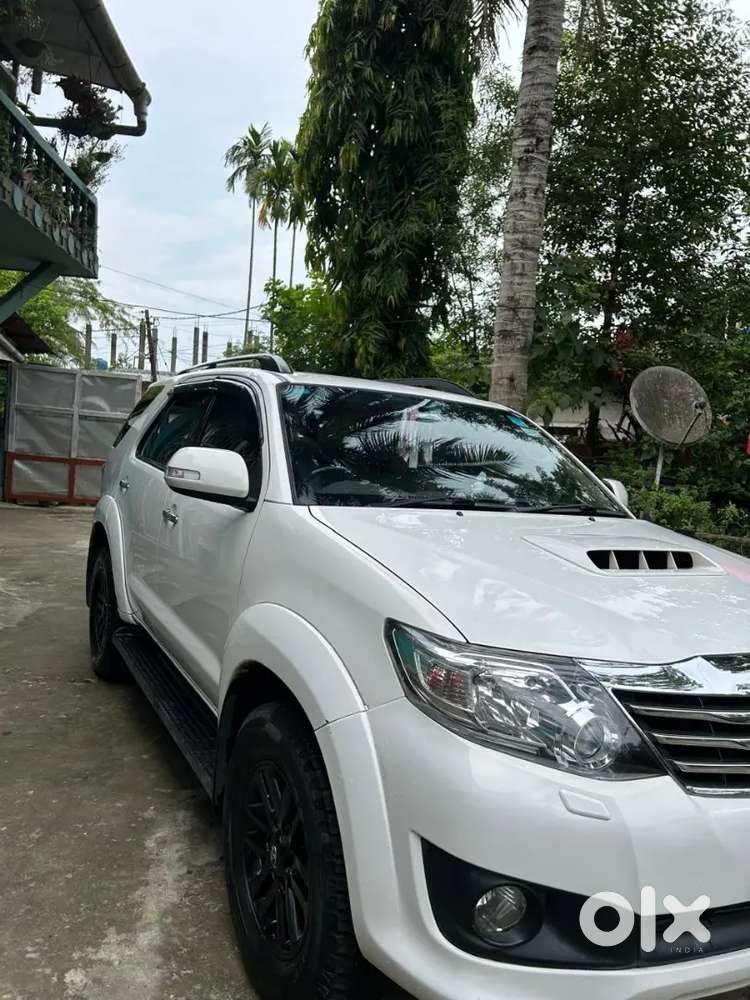 Toyota Fortuner 3.0 1st Owner Well Maintained